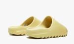 Adidas Yeezy Slide "Desert Sand"