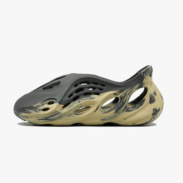 Adidas Yeezy Foam RNNR Moon Grey