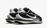 Nike VaporWaffle Sacai Black White