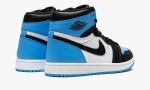 Air Jordan 1 Retro High OG UNC Toe