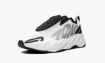 Adidas Yeezy Boost 700 MNVN "Laceless Analog"